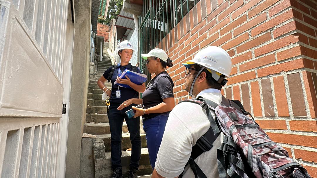 INSA fortalece evaluación de viviendas en el sector El Limón para garantizar la seguridad de las familias