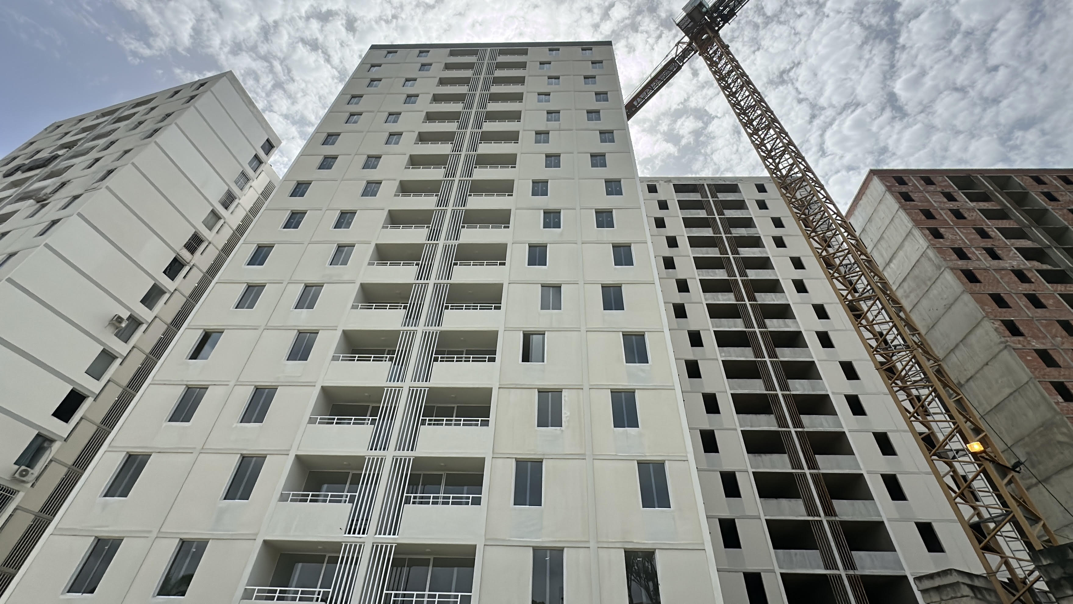 INSA avanza con paso firme en la construcción de hogares para las familias venezolanas en Ciudad Tiuna